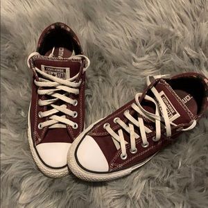 🌈🌈Maroon Red Converse Chuck Taylors